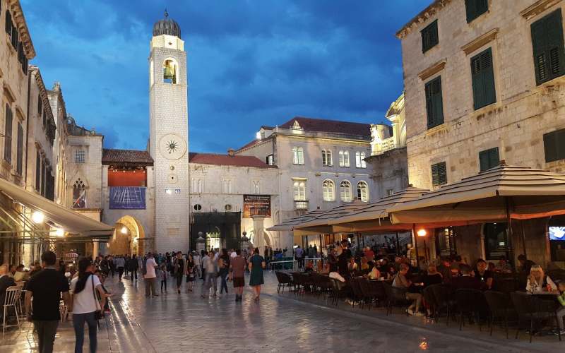 Apartments oder Luxusvillen, Kroatien ist die perfekte Urlaubswahl