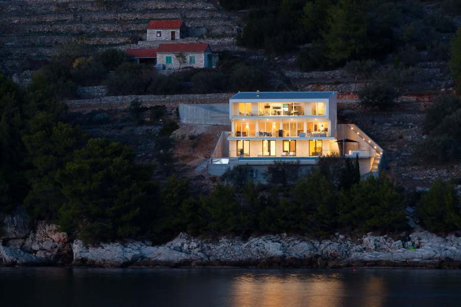 Villa Style and Sea